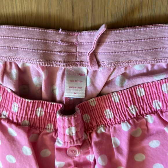 Victoria’s Secret pink pajama bottoms, size medium. Elastic waist, 100% cotton. - Picture 4 of 6